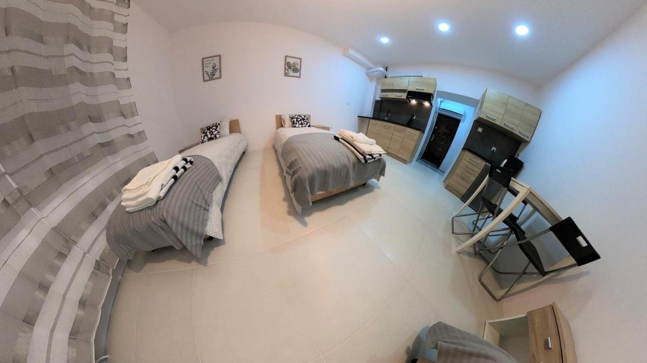 Ferienwohnung Rokicinska54 Com Łódź Exterior foto
